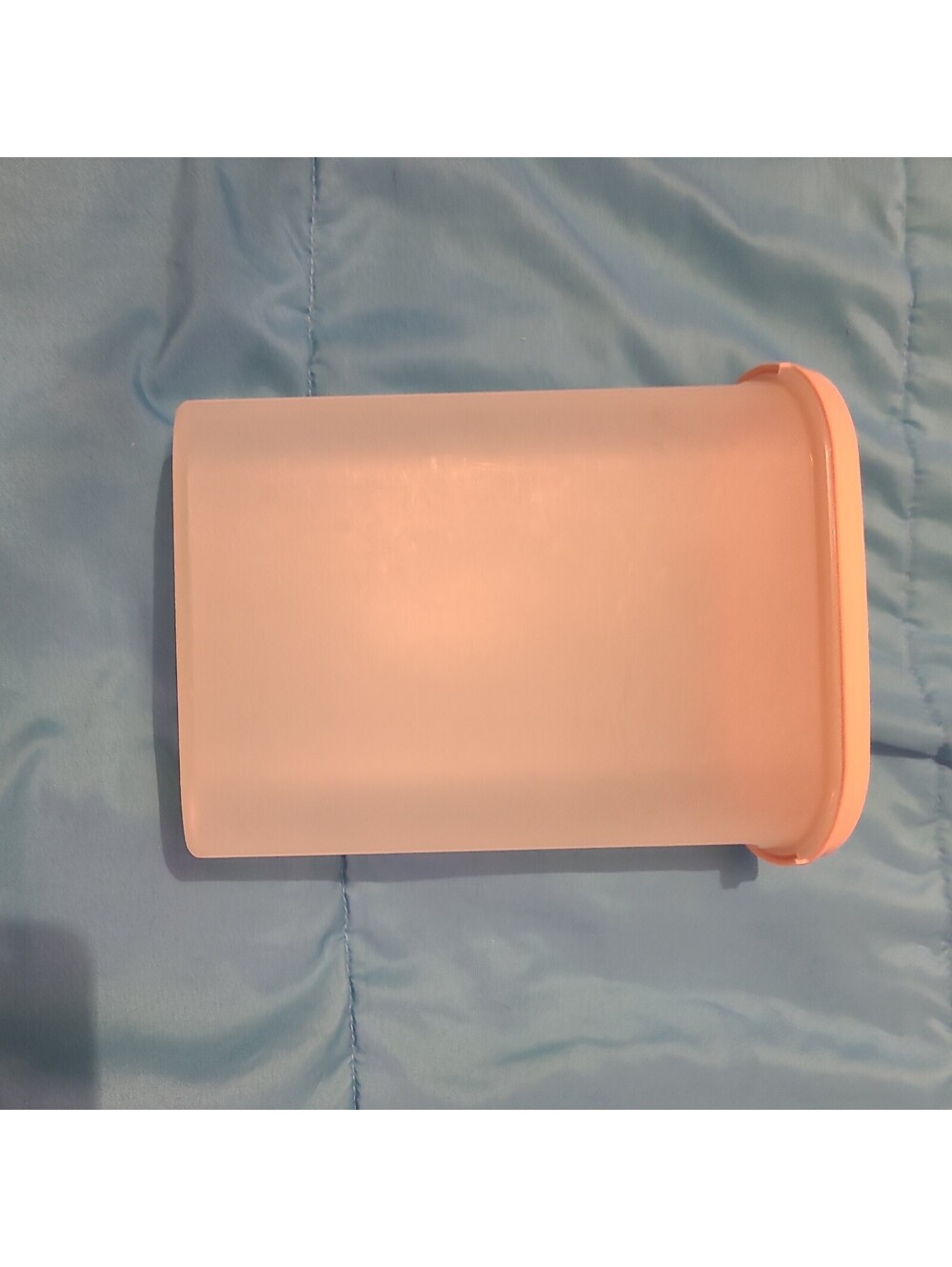 Vintage Tupperware Modular Mates Oval #4 1614-24 9 3/4 Cups, w/ pink Lid